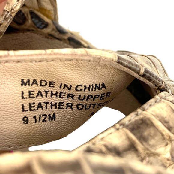 KORS Michael Kors Cynthia Embossed Leather Espadrille‎ Wedge Sandals - Picture 5 of 12